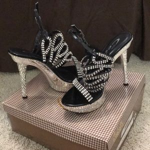 Brand New Celeste heels size 5.5